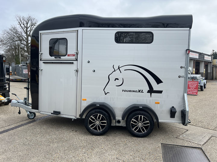 Cheval Liberte Touring XL horse box for sale UK delivery