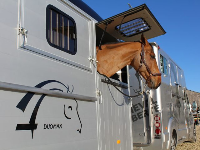 Cheval Liberte Maxi2 horse trailers for sale