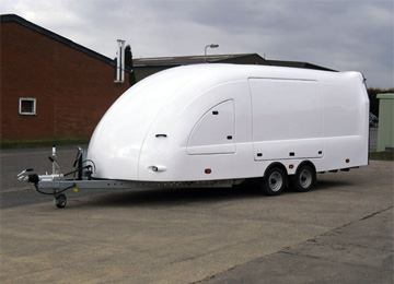 RL5000 enclosed car trailer